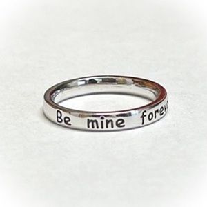 💕”Be mine forever” Sterling Silver Ring💕